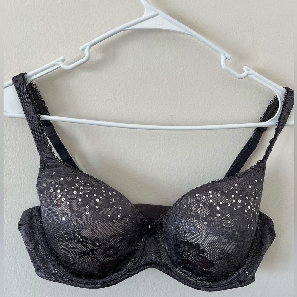 Victoria’s Secret bra